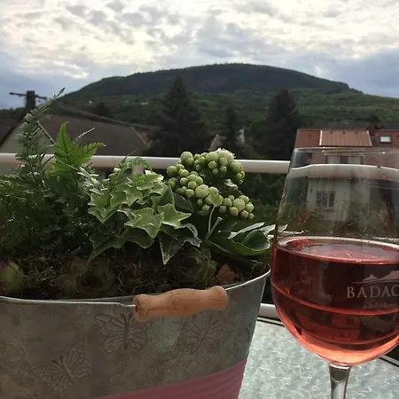 Διαμέρισμα Bella Badacsony Apartmanhaz