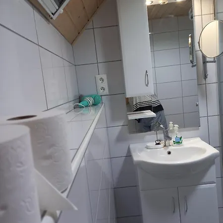 Bella Badacsony Apartmanhaz בדקסוניטומאי